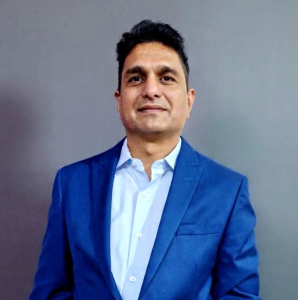 Leadership Insights: Navigating Growth and Organisational Change | Rahul Headshot