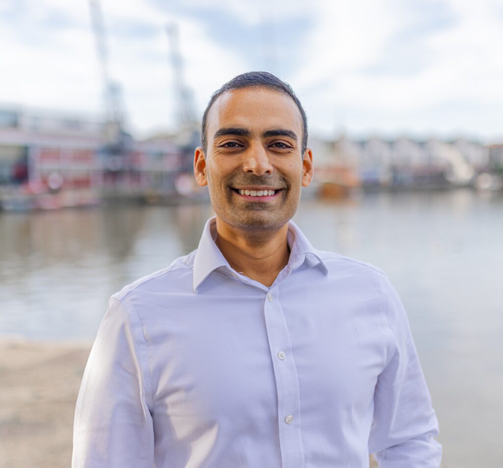 Leadership Insights: Navigating Growth and Organisational Change | Raj Headshot